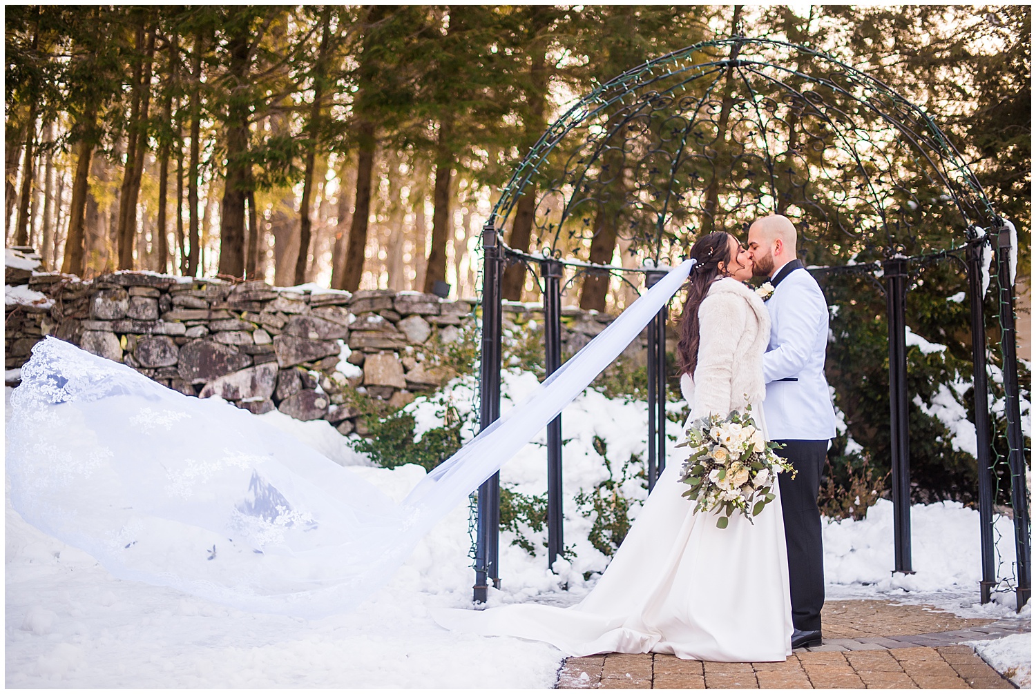 winter wedding at the wedgewood granite rose