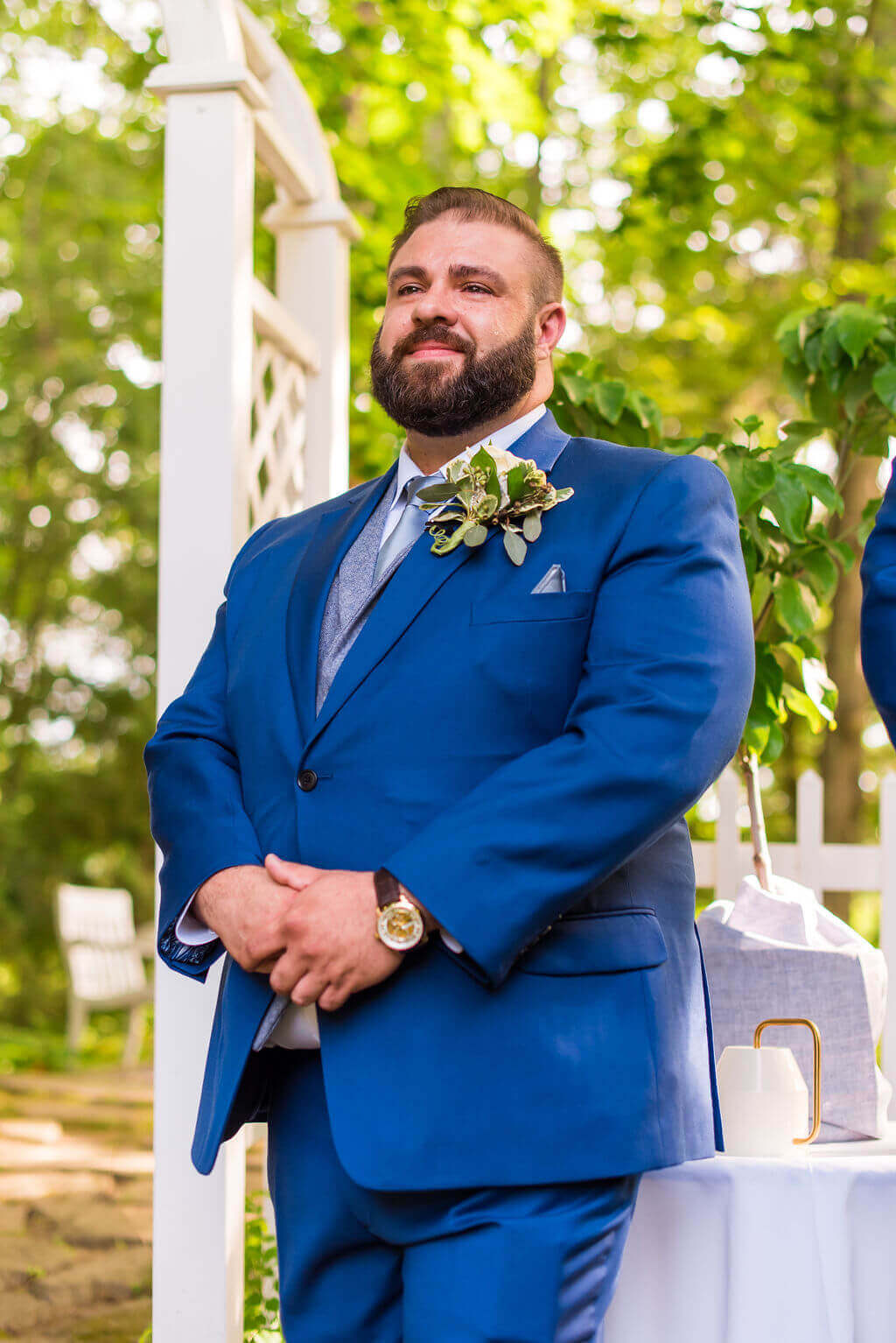 Grooms reaction to seeing bride walk down the aisle, favorite wedding moments