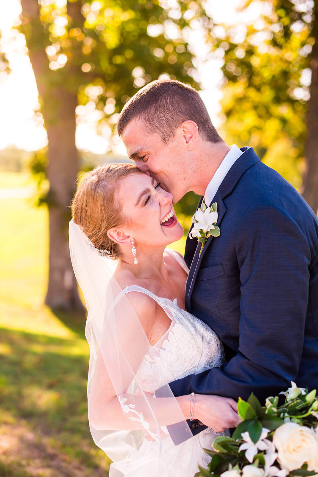 Kissing Prompts for Wedding Couple Photography Session