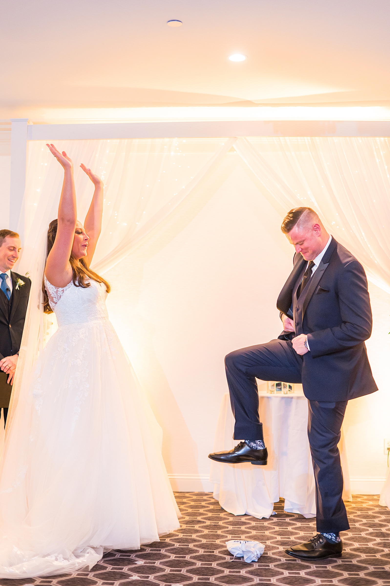 groom stomps glass at wedding ceremony
