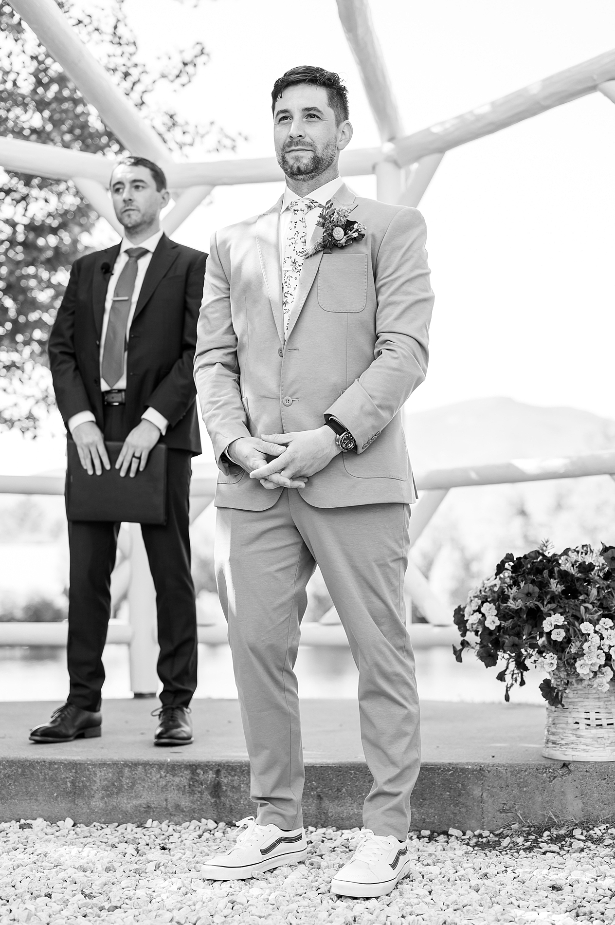 groom waits for his bride at altar 