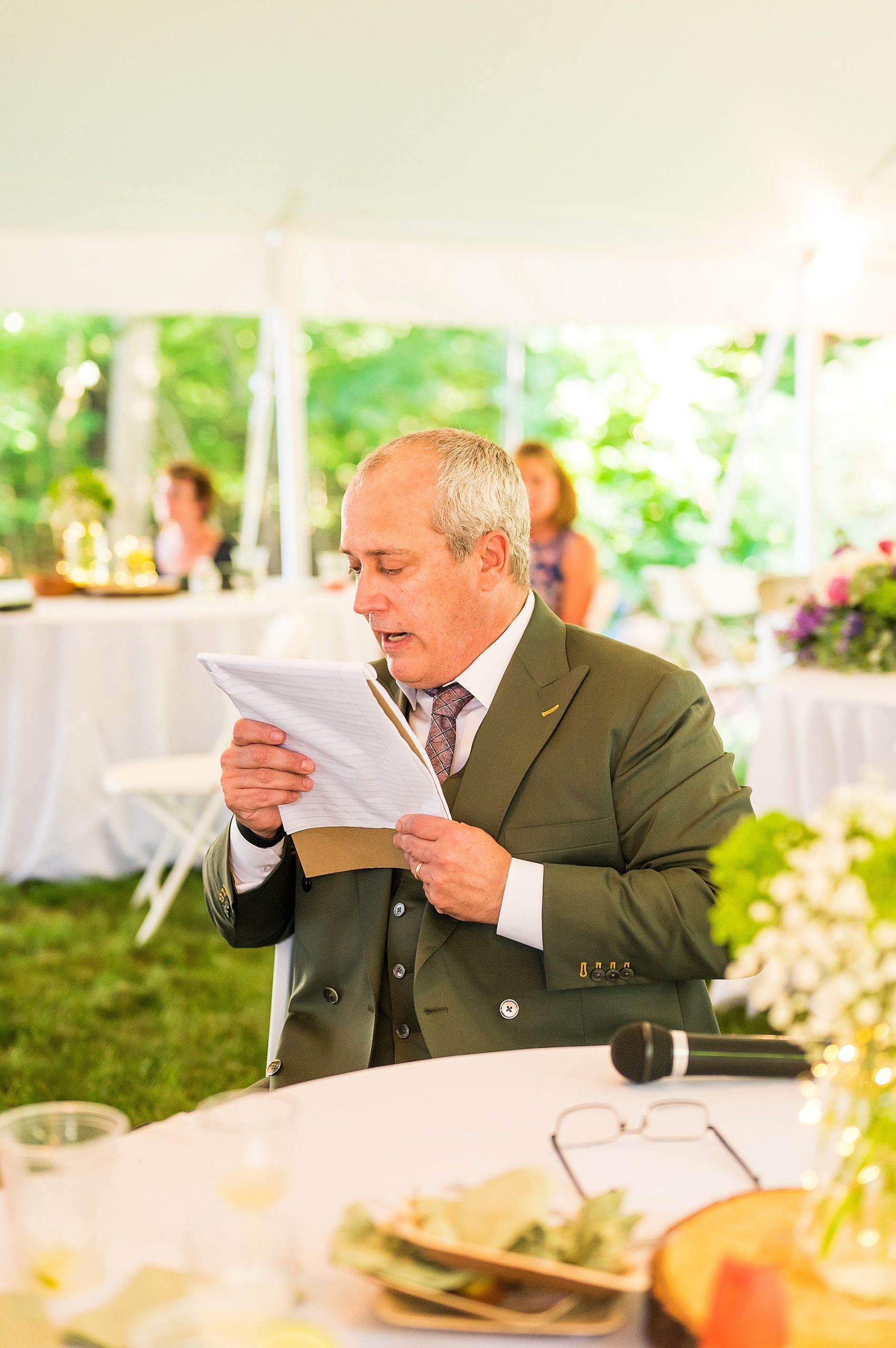 bride's dad giving speech at Garden Inspired Connecticut Wedding