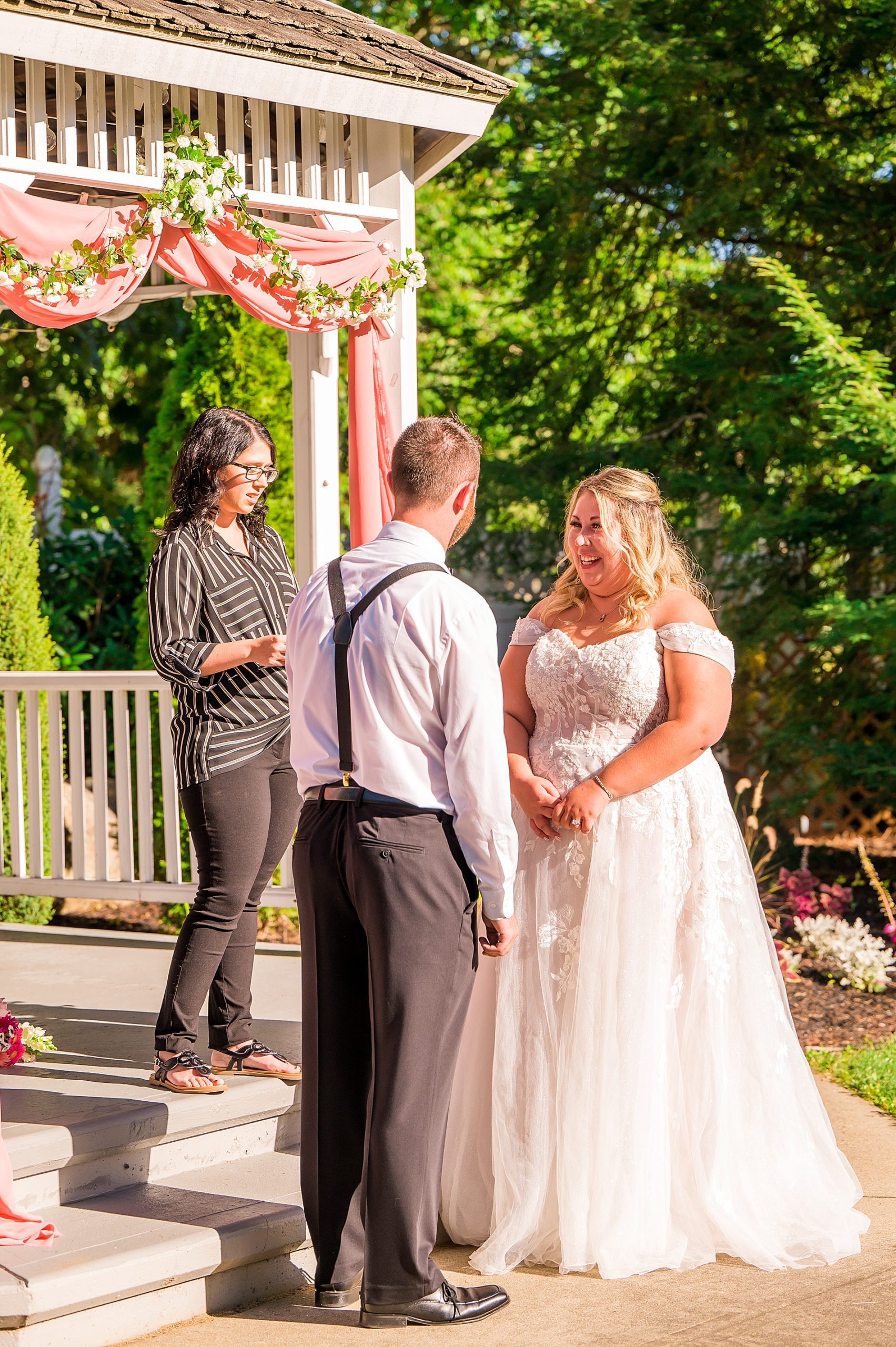 outdoor intimate wedding ceremony in Manchester NH