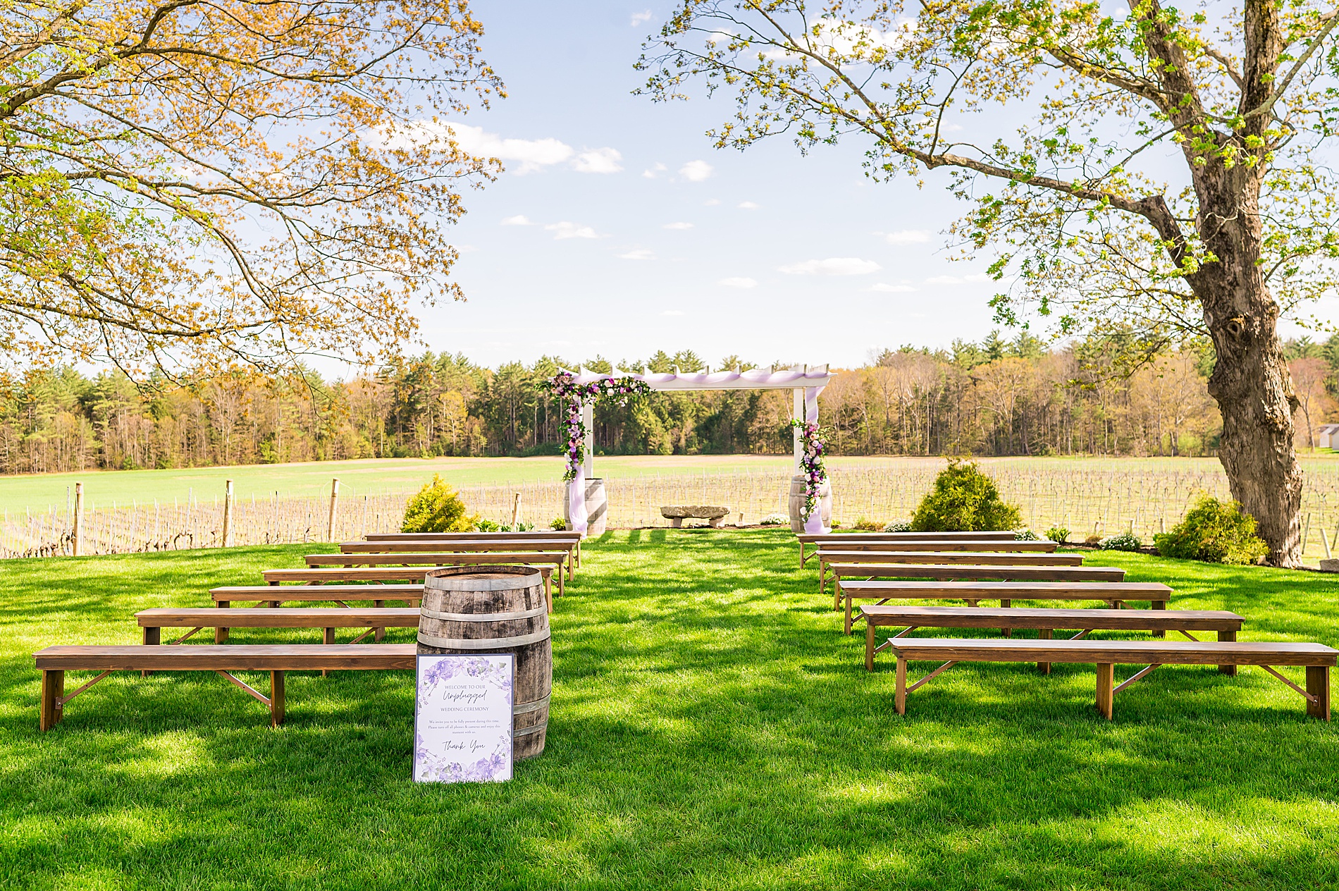 out door wedding ceremony at Flag Hill Winery