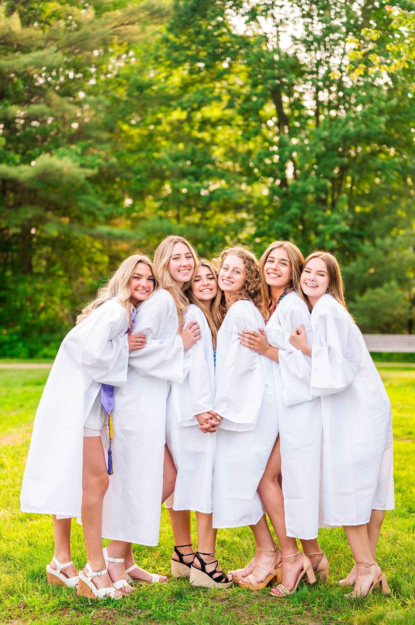 cap and gown grad mini sessions