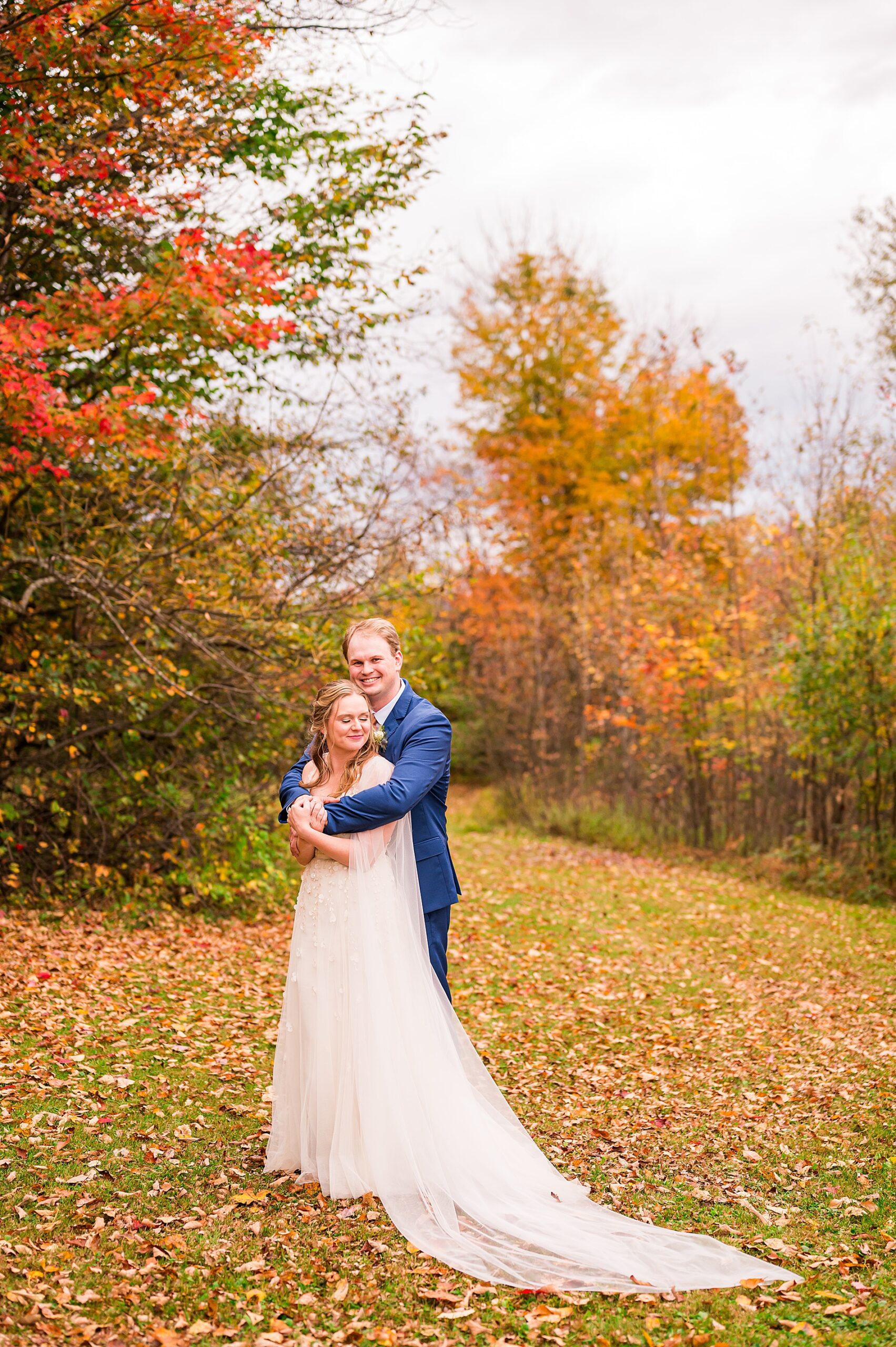 Fall wedding portraits in Vermont at The Alerin Barn