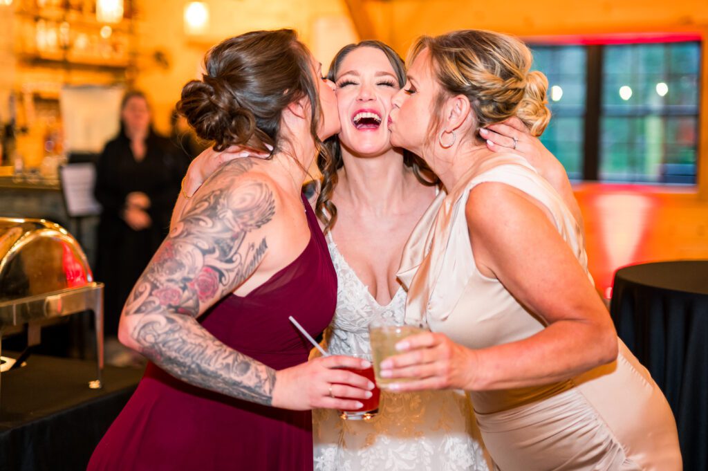 Bridesmaid kiss | the Barn at bull meadow