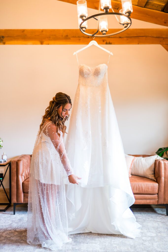 Spring Wedding | Barn at Bull Meadow