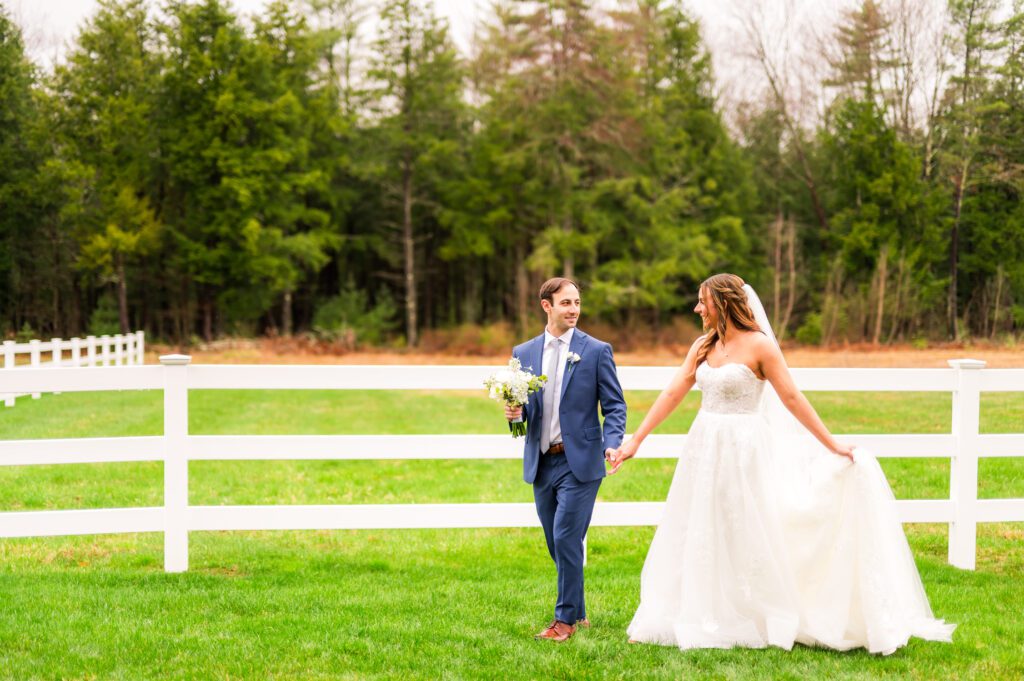 Bride and groom in field | Spring wedding