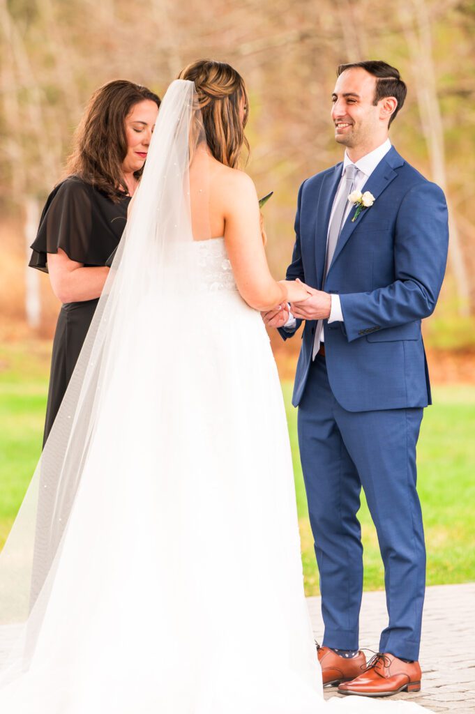 Bride and groom at altar | Spring wedding