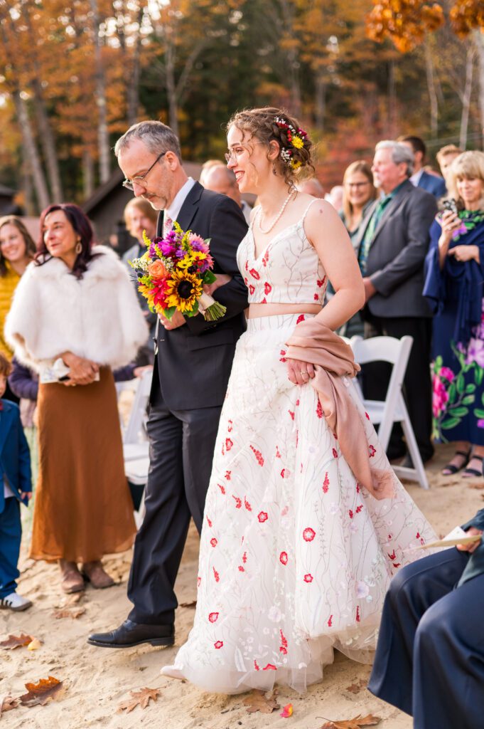 Lake Shore Resort wedding | New Hampshire fall wedding