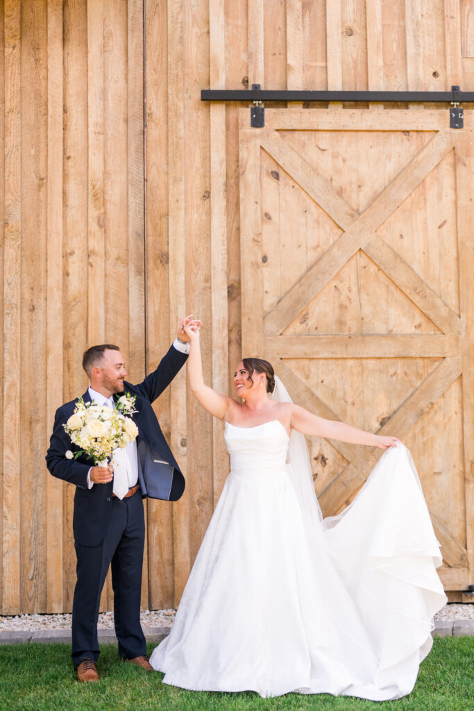 Beautiful Summer Wedding | The Barn At Bull Meadow