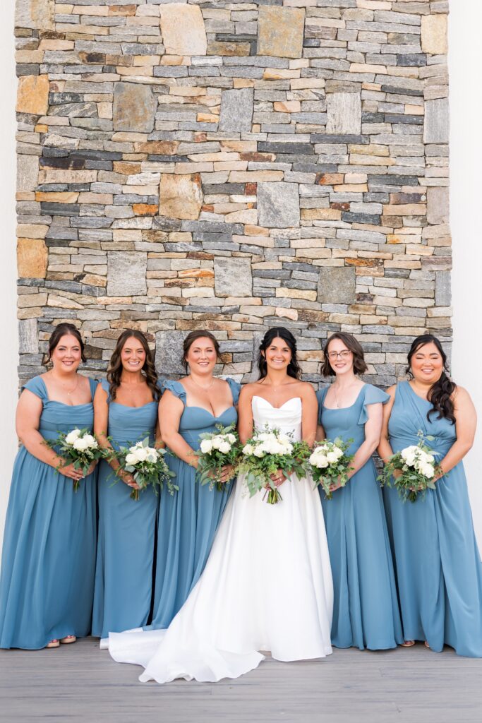 Summer Owl's Nest Wedding | New Hampshire wedding photographer