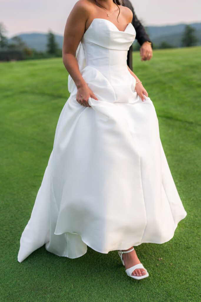 Summer Owl's Nest Wedding | New Hampshire wedding photographer